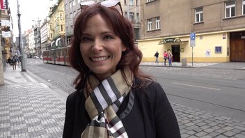 American MILF Found A Way To Have Some Fun In Prague