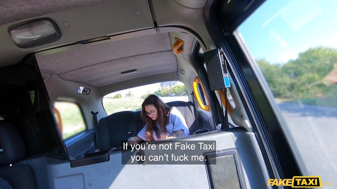 Mari Galore Gets Fucked In A Taxi