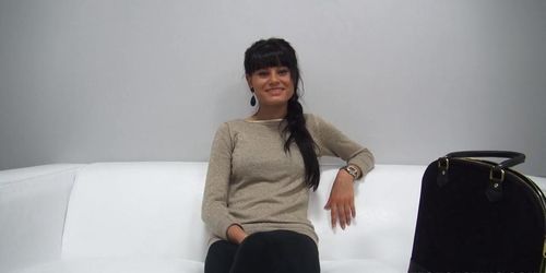 European Amateur Knows How To Use Cock