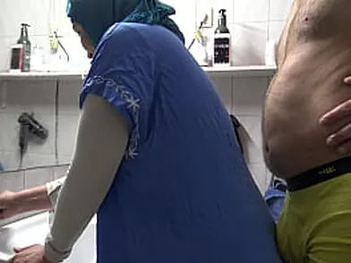 Stepmommysusan Gets Her Hijab Torn Off While Getting Plumbed By A German Deviant Stud