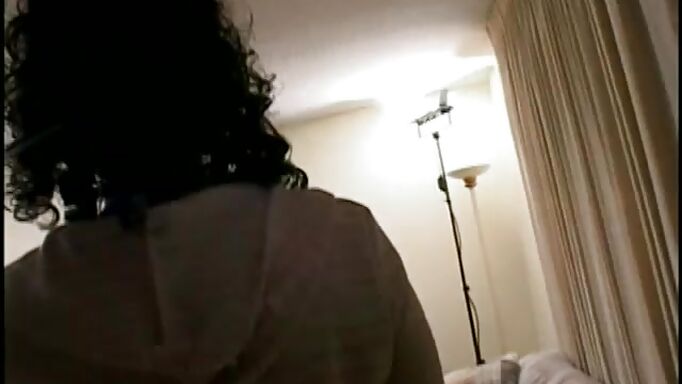 Ebony Slut Has A Fun Threesome