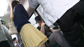 Japanese Beauty Upskirt In Bus
