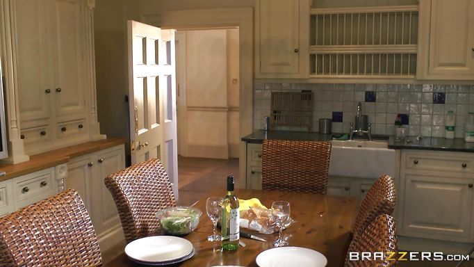 Super House Wife Whore Saves The Day