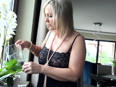 Blonde Beauty With Big Butt Masturbates Solo