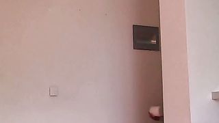 Anteprima Del Video: Nurse Bruna Sega Un Cazzo Per Farlo Sborrare