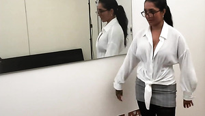 Curvy Girl Lets Her Boss Creampie Her In His Office