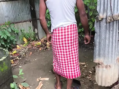 Warm Desi Bhabi Cheats On Her Spouse With Her Brother In Law In Law’s Acquaintance In A Naughty Outdoor Lovemaking