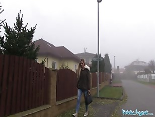 Public Agent Katy Pearl Gets Her Tight Pussy Fucked In A Car