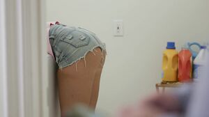 RealityJunkies   Gal Ritchie   Sleeping With The Babysitter