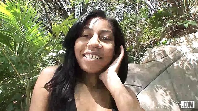 Dolce Damone Rides And Sucks A Massive Dong In Deep Doggystyle And Cowgirl