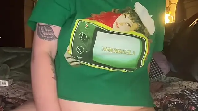 Chery Fucks Herself With Dildo On Edge Of Bed   Full Video   Find Me On OF CheryTrees