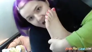 Emo Goth Girl’s Foot Fetish Webcam Show