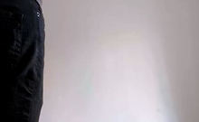 Amateur Webcam Teen Masturbates And Teases