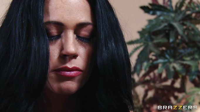 Gorgeous Wife Fucks In Front Of Her Husband