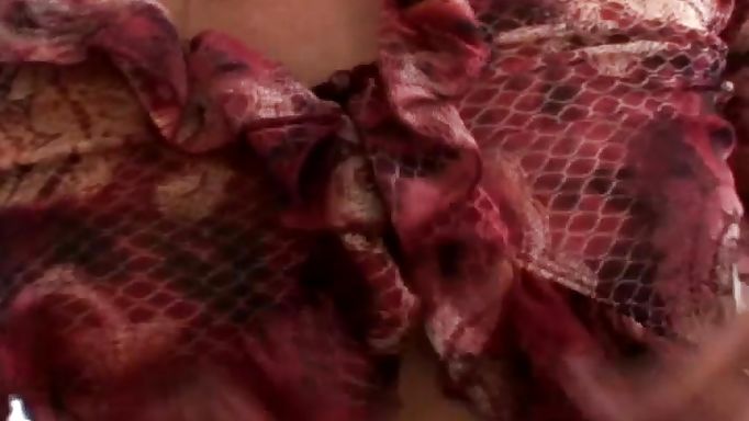 Pretty Wife With Fit Body Sucking A Hard Dick