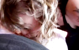 Amateur Cheating Wife Gets Her Muff Penetrated Deep By Her Lover