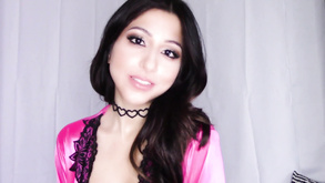 Big Eyed Stunner Webcam