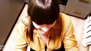 MILF Is TEACHING Me SEX In Lunch    I FUCKED My Best Friends Milf STEPMOM #kitchenSEX