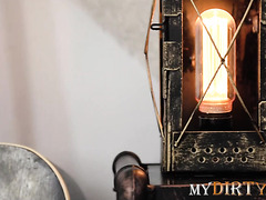 Photoshoot Thrill: MILF’s Loud Ride & Deep Cream