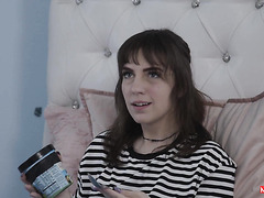 Milf Stepmom Kagney Linn Karter Does Not Mind If Stepson Cums On Her Face