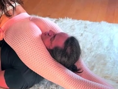 Slutty Brunette Milf Deep Throating Big Shaft In Close Up