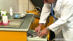 Horn Mad Tanned German Slut Curly Ann Gets Nailed Brutally By Gynecologist