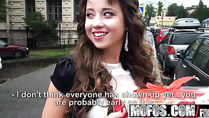 Taissia Shanti Gets Anal Fuck From A Stranger In His Car