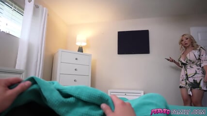 Oh No, I Took Viagra By Accident Bigtits Stepmom!