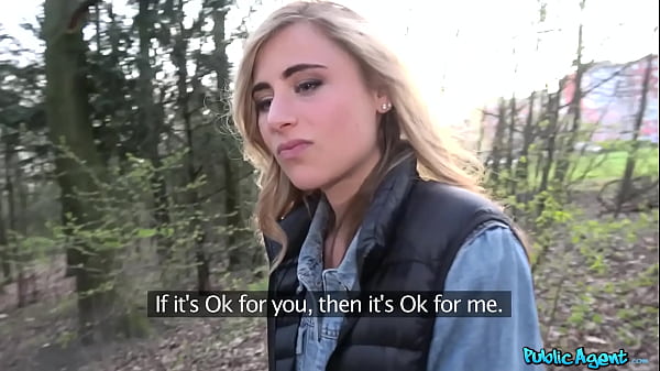 Public Agent   American Squirter In Prague And A Great Looking Body