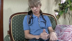 RUSSIAN MATURE FLO 01