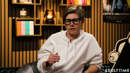 JASMINE TEAA All Asian Orgies, Reddit Porn, And Chun Li Cosplay THE ADULT TIME PODCAST