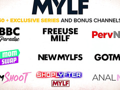 Lucky Guy Fucks His Hot Wife And Amazing Blonde Real Estate Agent During A Wild Threesome