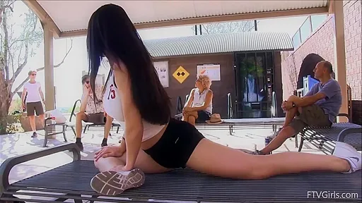 Lana In Cuddle Girl 3