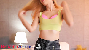 Handyman Came To Skinny Blonde To Fix Her Pussy And Make Her Orgasm