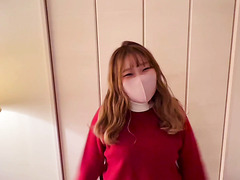 Japanese Girl Went Out With A Sextoy Inside Her