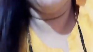 Indian Obese Mommy Amateur Webcam Solo